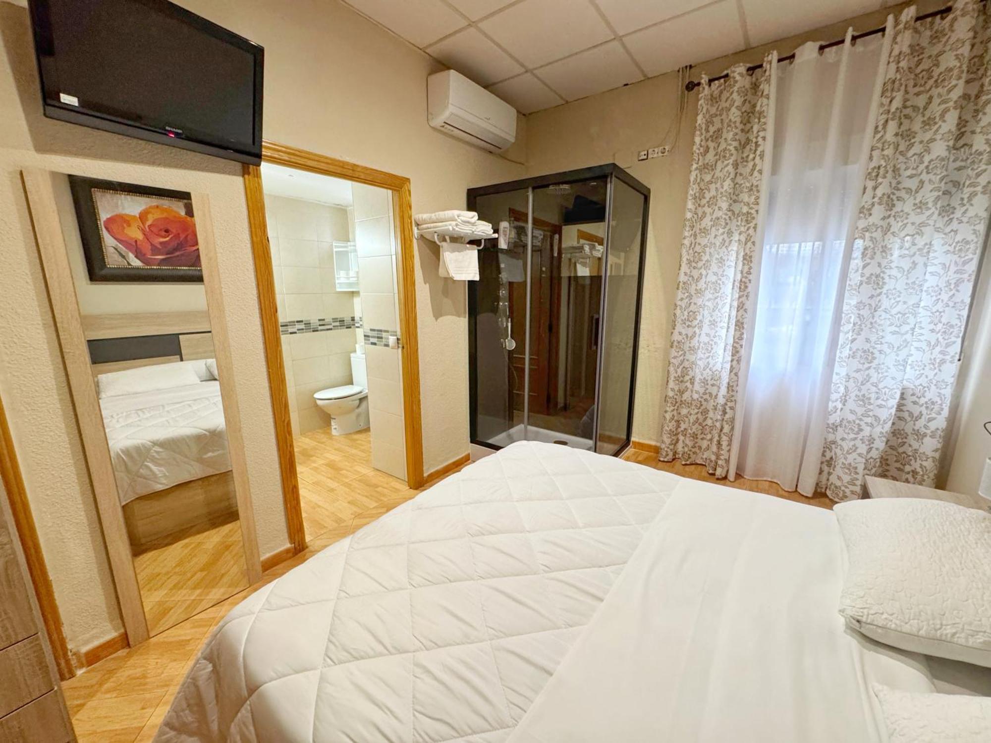 Hostal El Brillante - Alojamientos El Duque Córdoba Pokoj fotografie