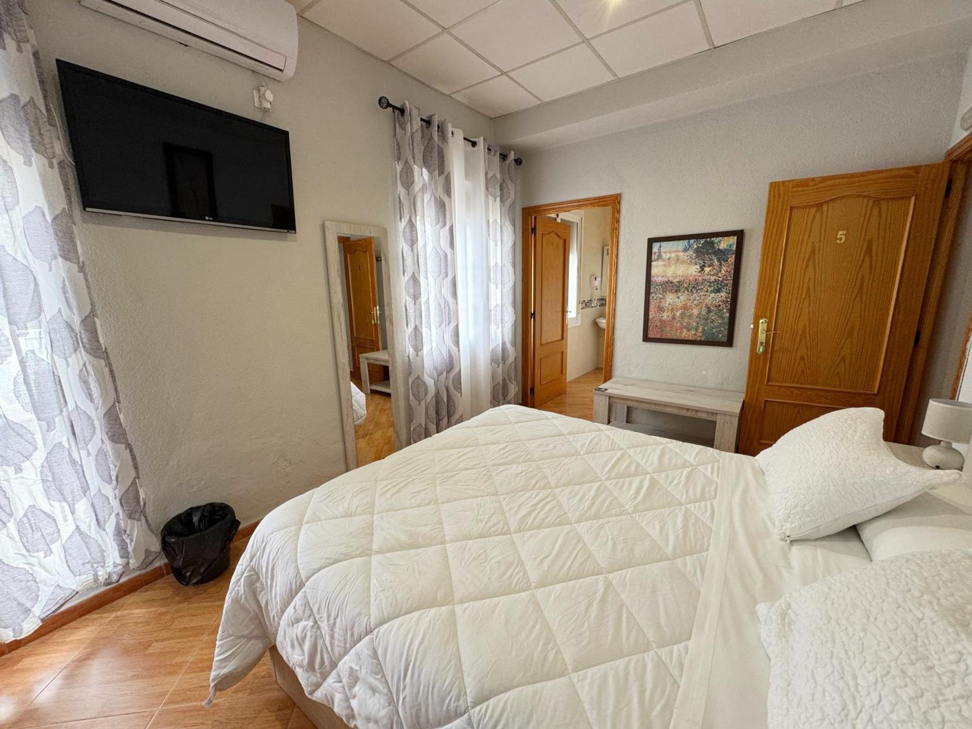 Hostal El Brillante - Alojamientos El Duque Córdoba Pokoj fotografie