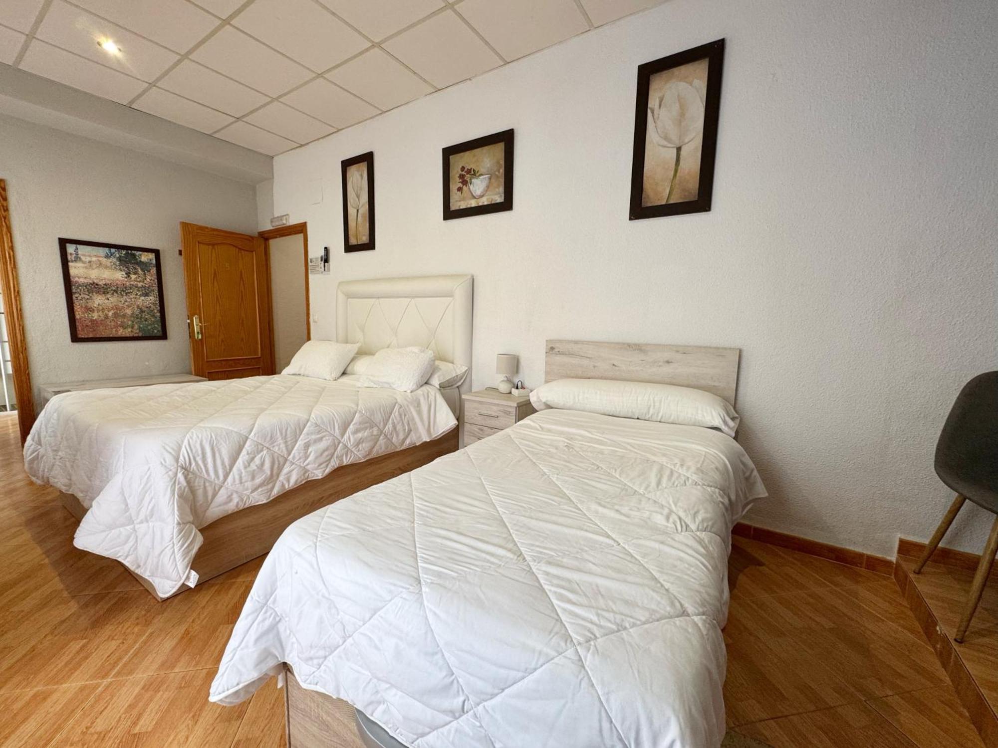 Hostal El Brillante - Alojamientos El Duque Córdoba Pokoj fotografie