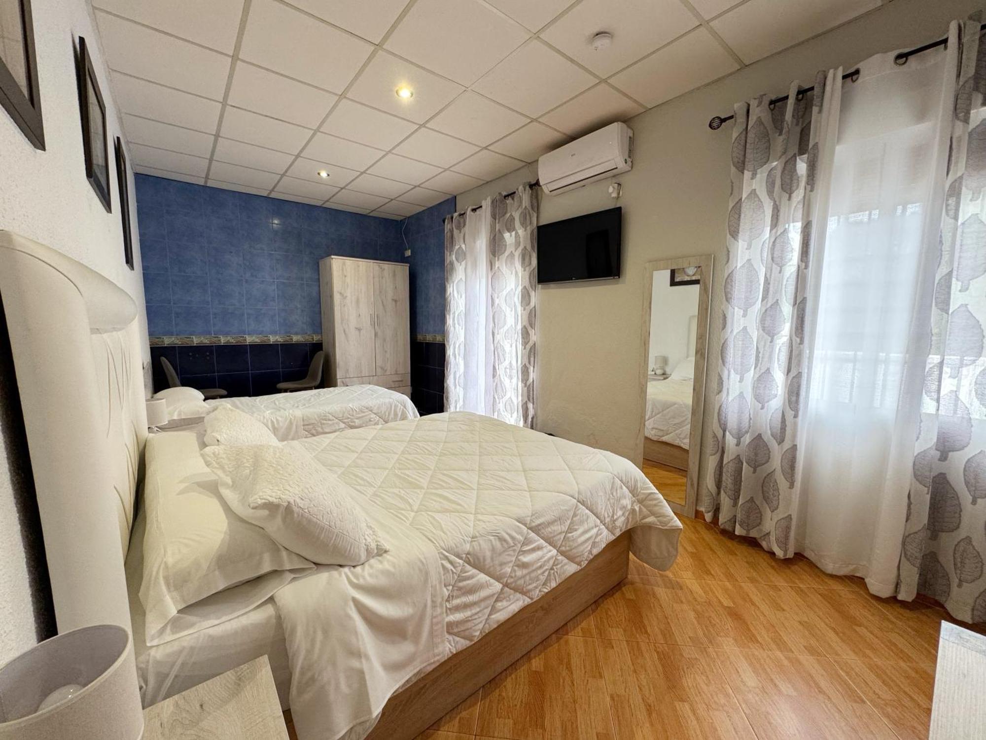 Hostal El Brillante - Alojamientos El Duque Córdoba Pokoj fotografie