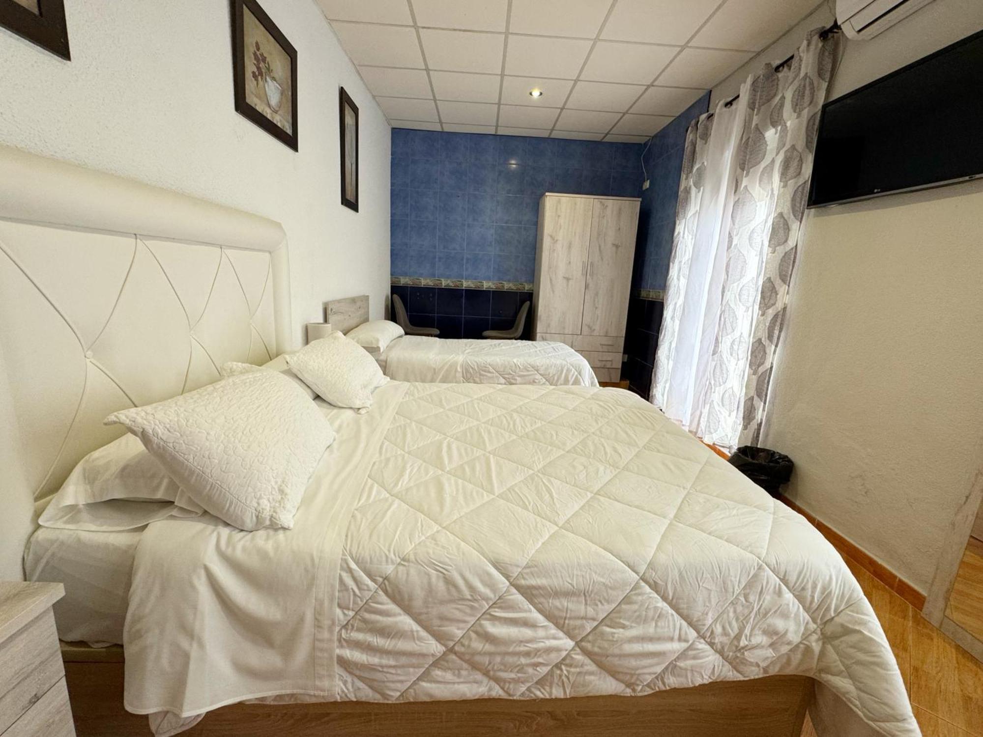 Hostal El Brillante - Alojamientos El Duque Córdoba Pokoj fotografie